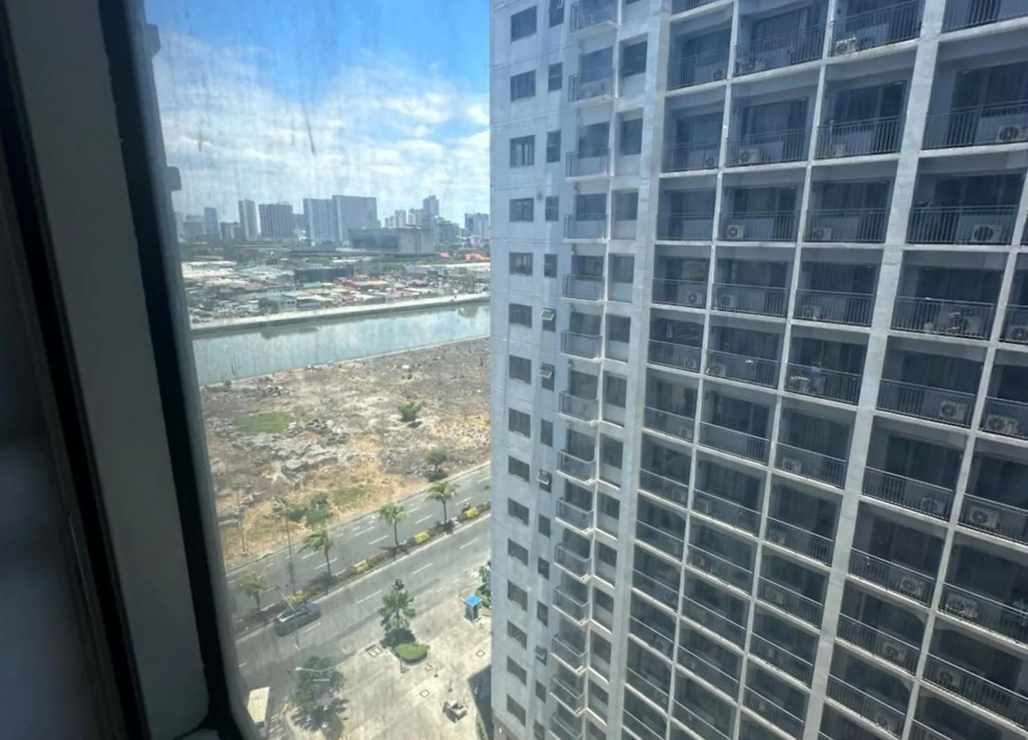 Apartment Kororoit Den @Shore1 Mall Of Asia Manila